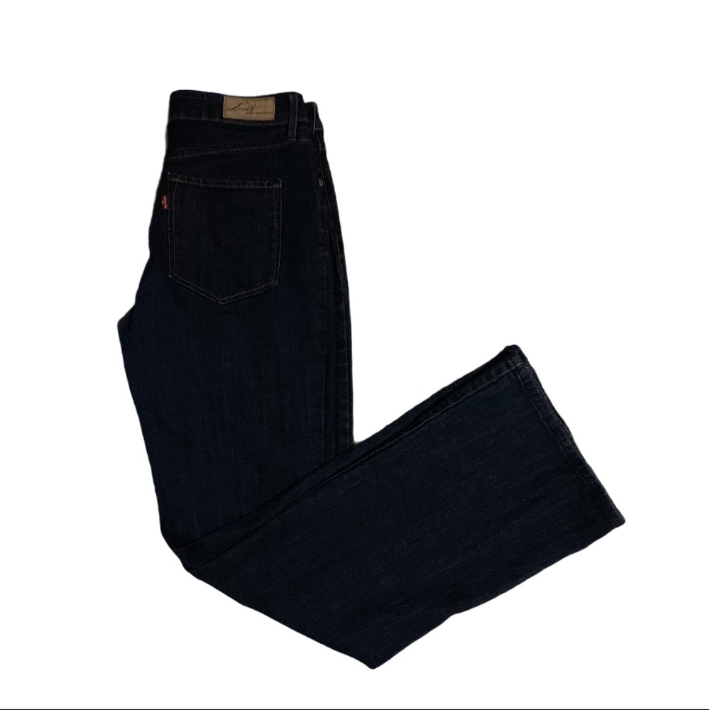 LEVI’S Bold Curve Classic Bootcut Jeans SIZE 8/29